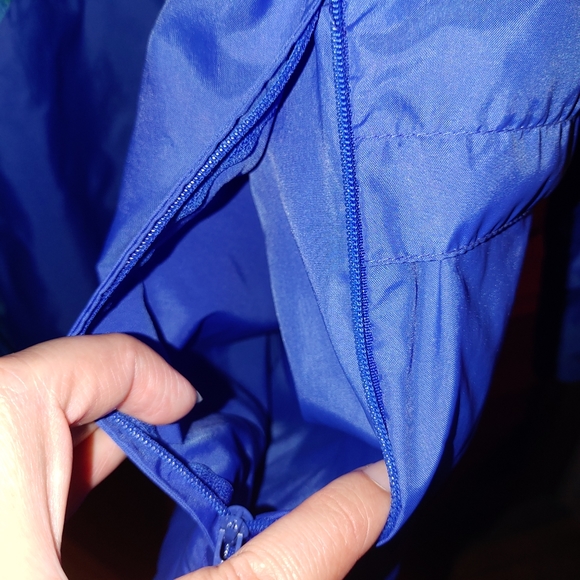 Vintage Nike Windbreaker - Picture 11 of 11